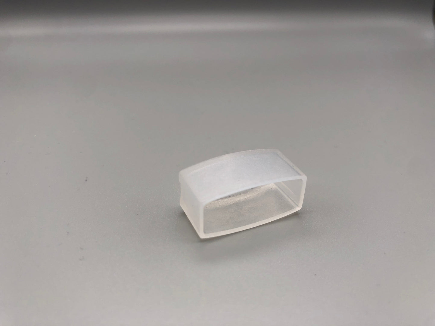 غطاء بلاستيك جانبي لكعب 25مم