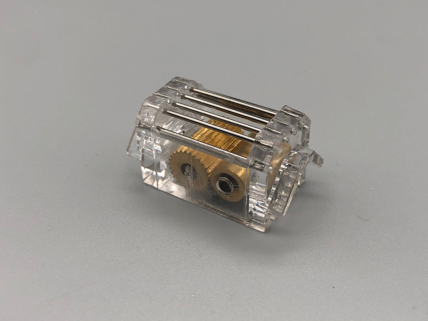 قلاب ستارة معدنية 25مم